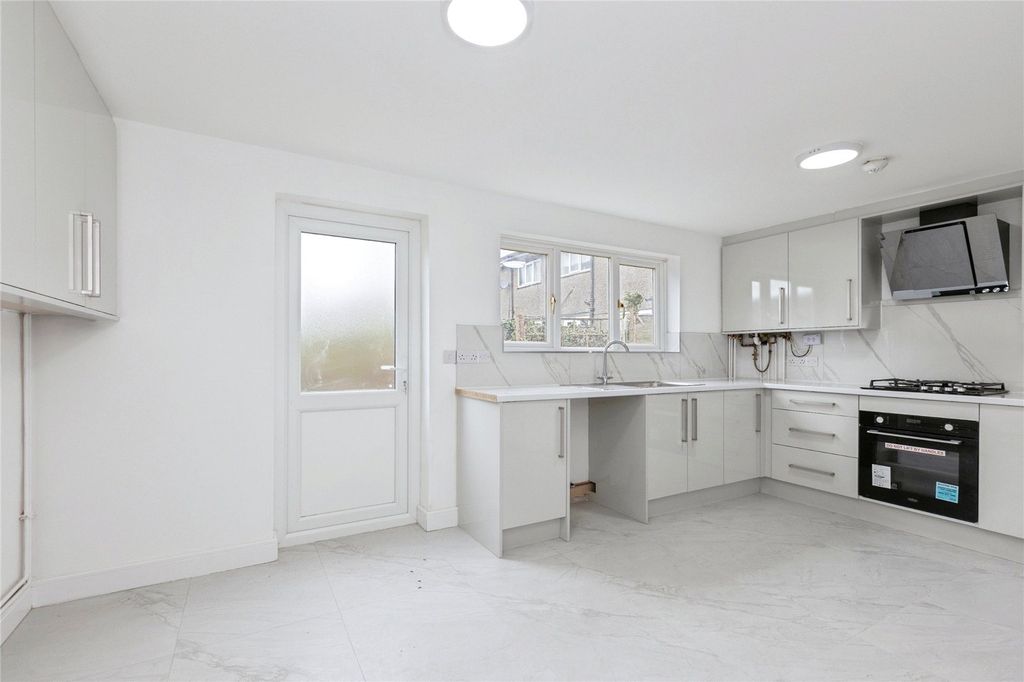 Additional image 6 of 3 bed end terrace house for saleKelso Green, Eyres Monsell, Leicestershire LE2