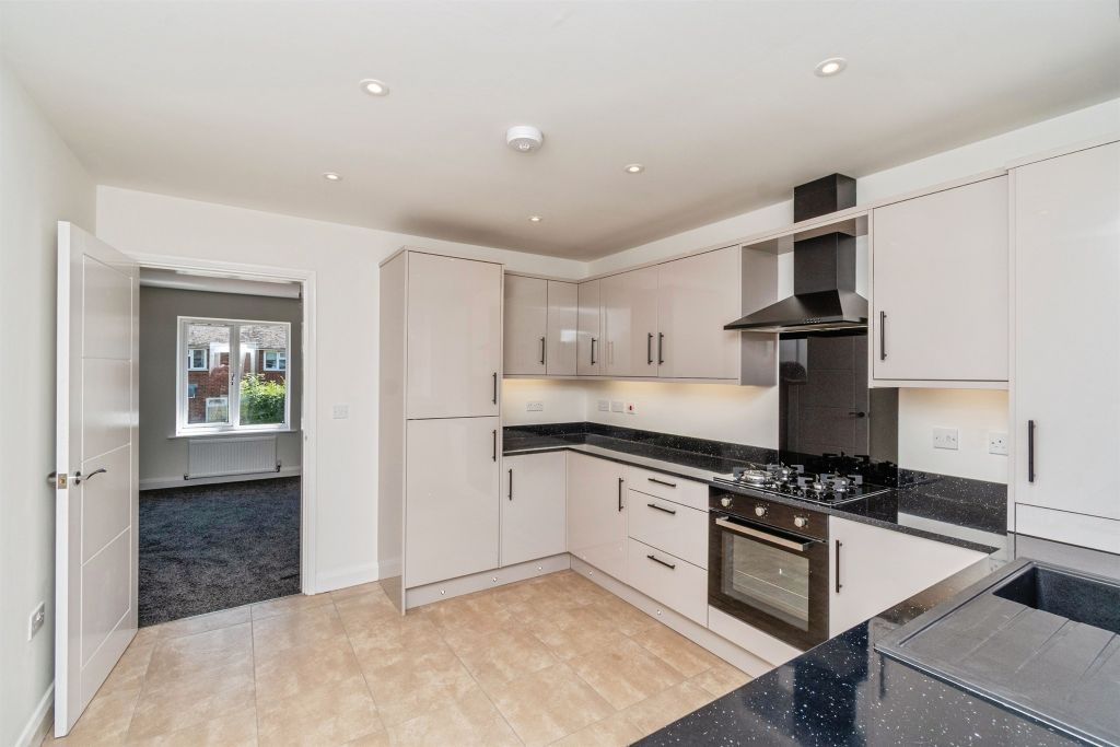 Additional image 4 of 2 bed semi-detached bungalow for saleMitre Road, Walsall WS6