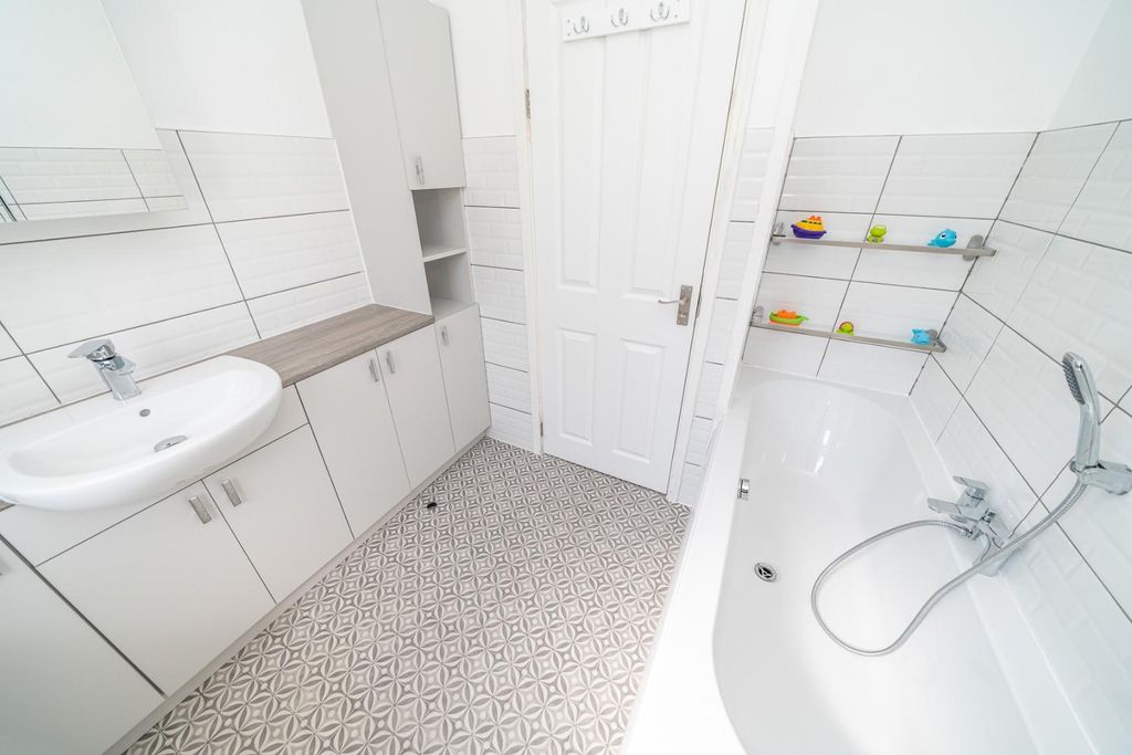 Additional image 23 of 3 bed semi-detached house for saleDartmouth Road, Cannock WS11