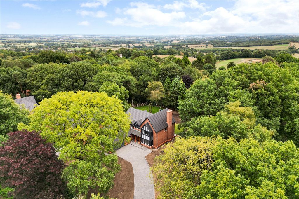 6 bed detached house for saleRowan Lane, Off Tower Road, Ashley Heath, Staffordshire TF9