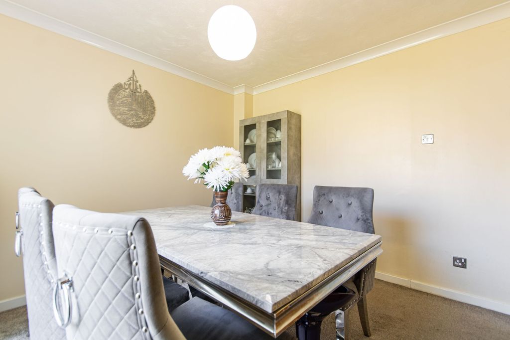 Additional image 10 of 4 bed detached house for saleWoodhead Close, Stamford PE9