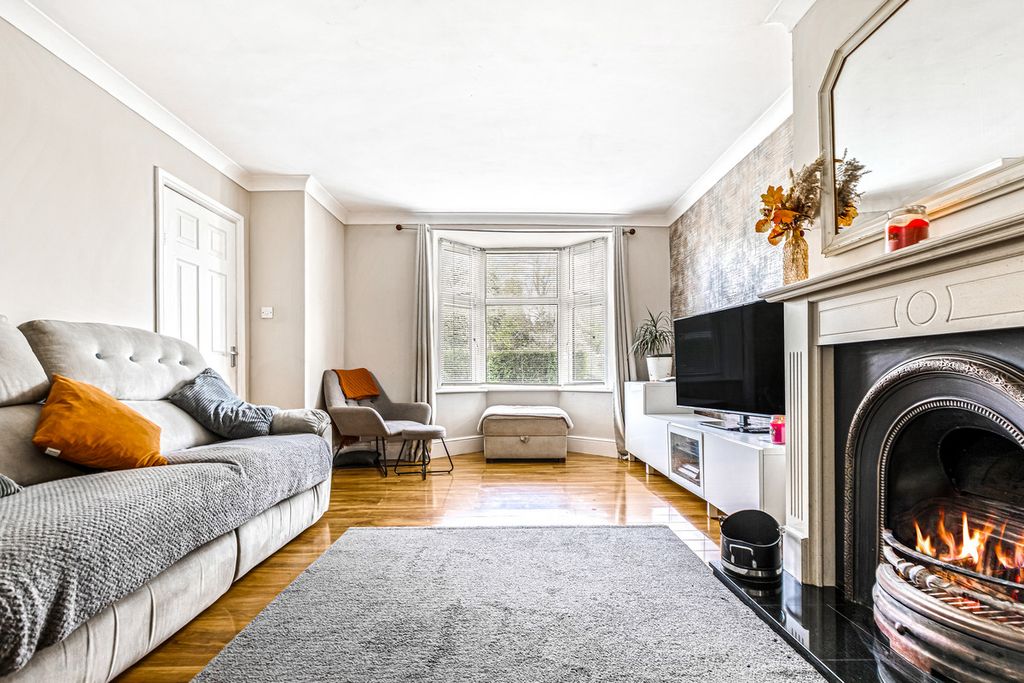 Additional image 6 of 4 bed semi-detached house for saleHallam Crescent East, Braunstone LE3
