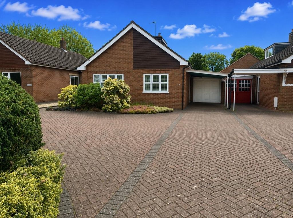 3 bed detached bungalow for saleNorton Green Lane, Norton Canes WS11
