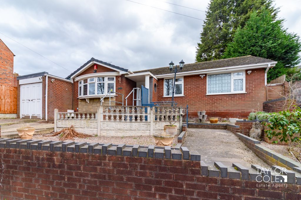 Additional image 21 of 3 bed detached bungalow for saleGlascote Road, Tamworth B77