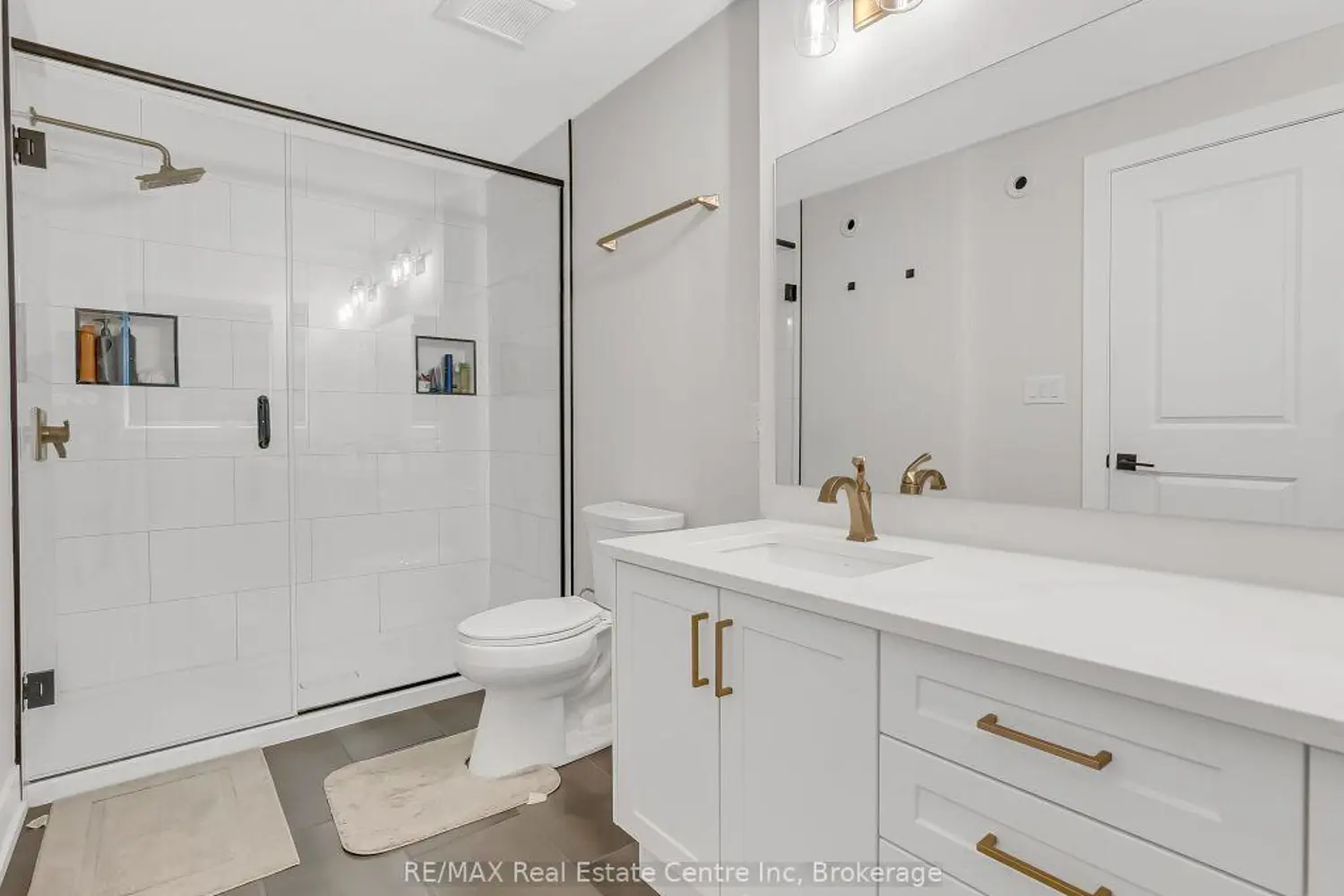 Additional image 6 of 297 Whiting Street 9