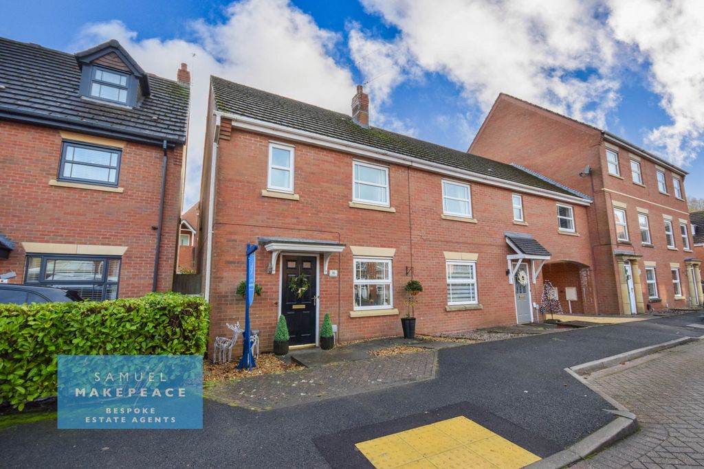 3 bed semi-detached house for saleRedrock Crescent, Kidsgrove, Stoke-On-Trent ST7