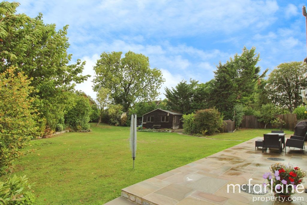 Additional image 26 of 6 bed detached house for saleUffcott, Swindon SN4