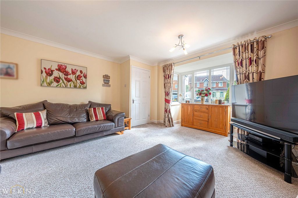 Additional image 2 of 4 bed detached house for saleLakeland Drive, Wilnecote, Tamworth, Staffordshire B77