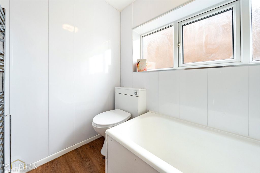 Additional image 15 of 3 bed semi-detached house for saleHighcliffe Road, Tamworth, Staffordshire B77