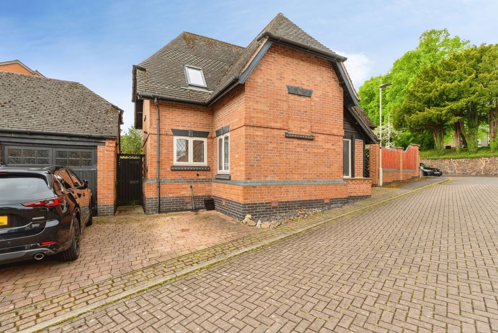 Additional image 2 of 3 bed detached house for saleMill Close, Birstall, Leicester, Leicestershire LE4