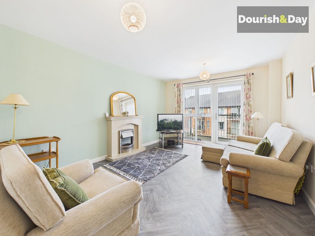 2 bed flat for saleTildesley Close, Penkridge ST19 photo 2