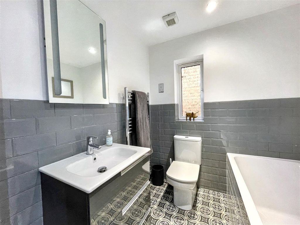 Additional image 19 of 4 bed detached house for saleGoldfinch Road, Uppingham, Oakham LE15