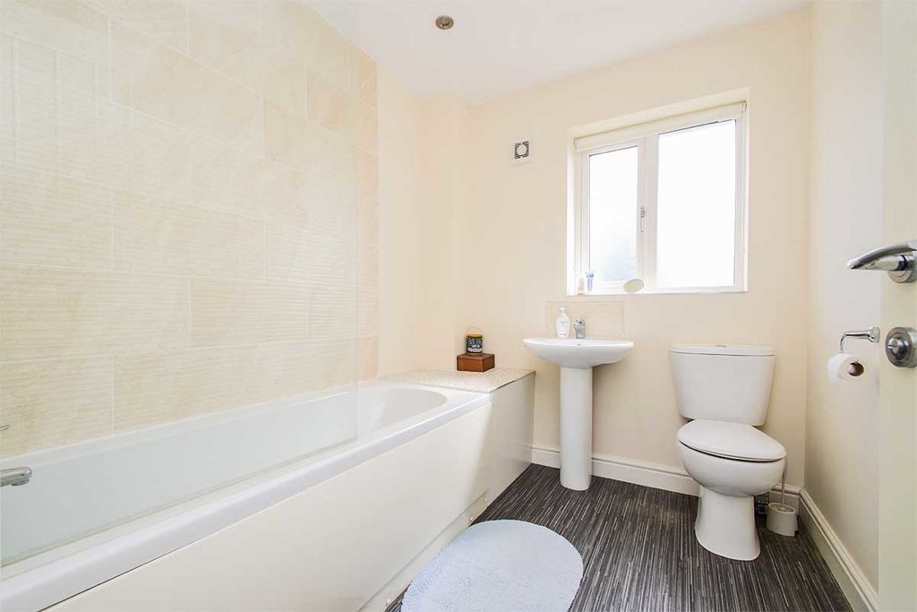 Additional image 16 of 2 bed property for saleRobinson Court, Chasetown, Burntwood WS7