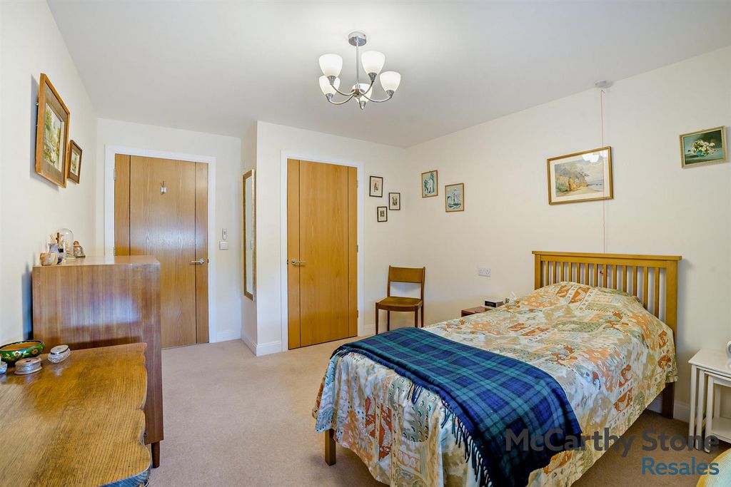 Additional image 8 of 2 bed flat for saleLambrook Court, Gloucester Road, Larkhall, Bath BA1