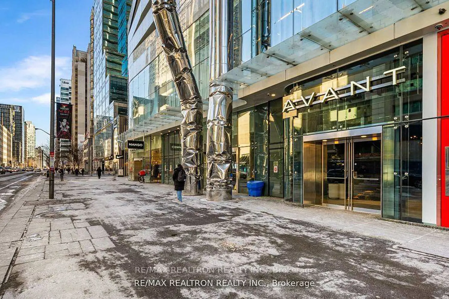 Additional image 4 of 1 Bloor Street 6010