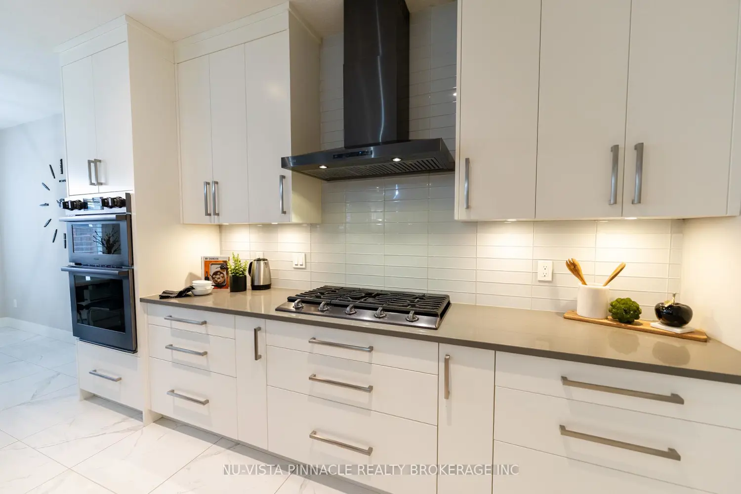 Additional image 8 of 3354 Mersea Street