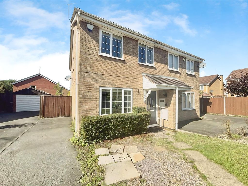 3 bed semi-detached house for saleCampion Close, Narborough, Leicester LE19
