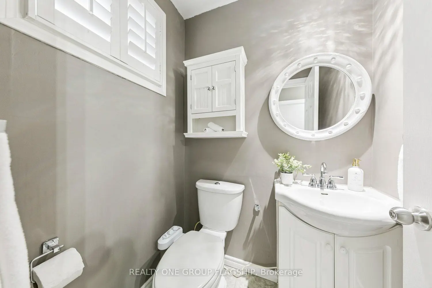 100 Quigley Road 137 photo 5