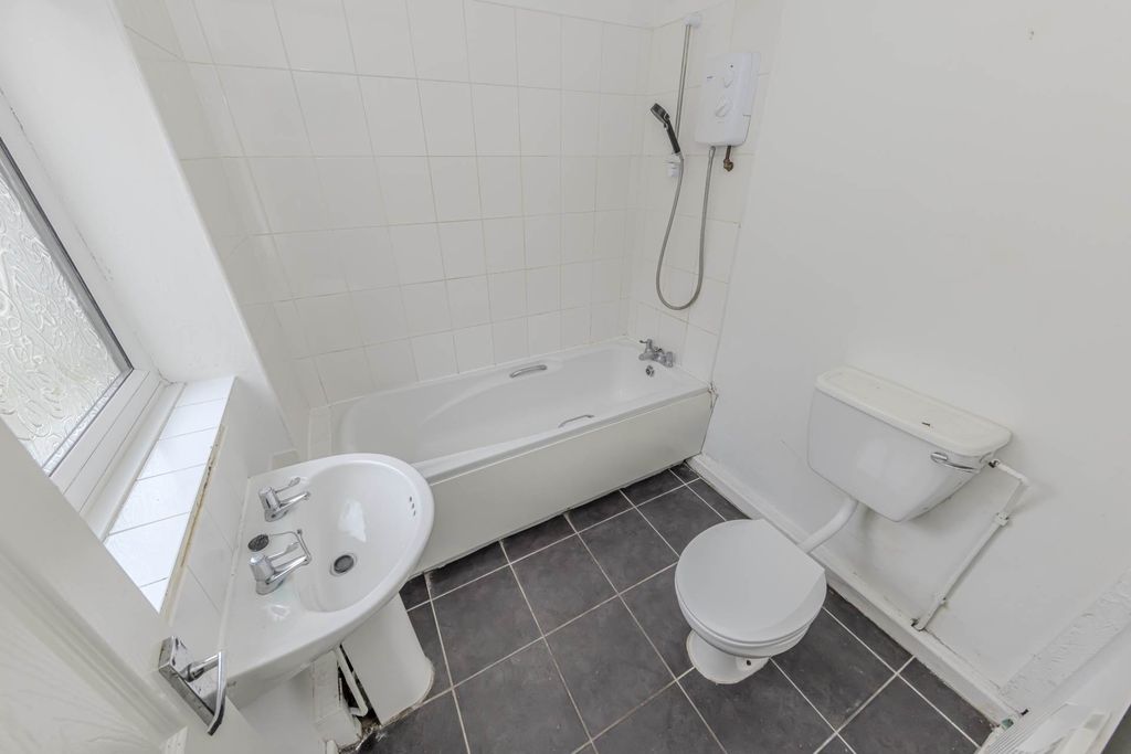 Additional image 8 of 2 bed terraced house for saleAlbany Road, Stoke On Trent ST4