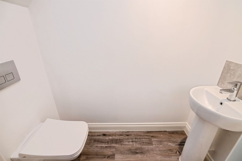 Additional image 7 of 3 bed detached house for saleBrick Kiln Way, Dudley DY3