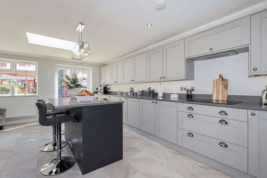 Additional image 13 of 3 bed link detached house for saleAshwells Grove, Pendeford, Wolverhampton WV9