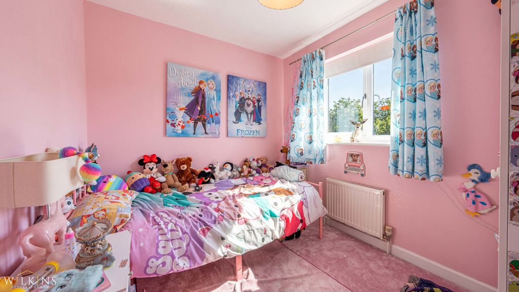 Additional image 15 of 3 bed semi-detached house for saleGlendale Court, Wilnecote, Tamworth, Staffordshire B77
