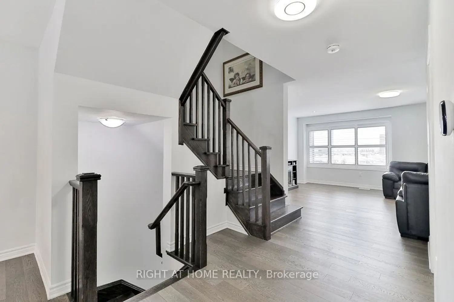 Additional image 6 of 1125 Leger Way 6