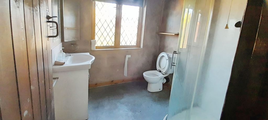 Additional image 11 of 3 bed semi-detached house for saleNarborough Road South, Leicester LE3