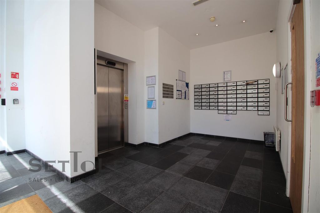 Additional image 12 of 2 bed flat for saleZenith Building, Colton Street, Leicester LE1