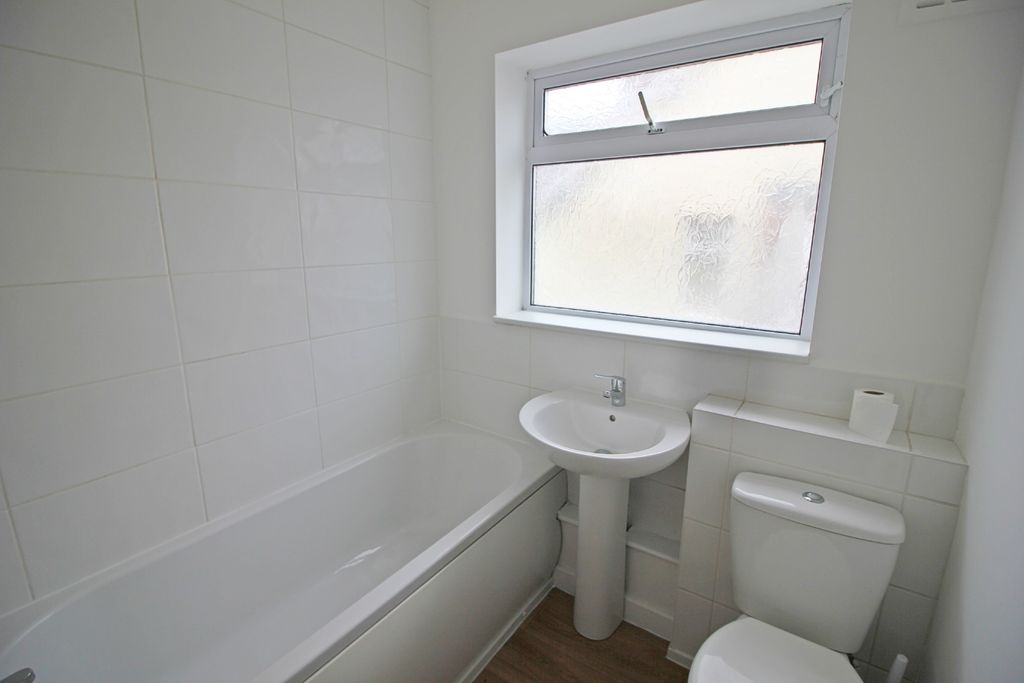 Additional image 5 of 2 bed semi-detached bungalow for saleSussex Road, Wigston LE18