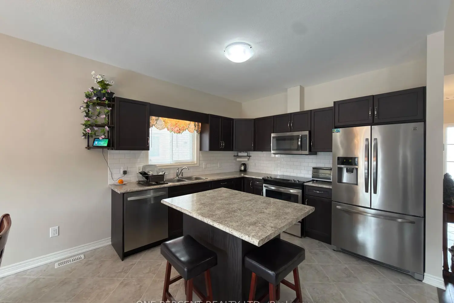 Additional image 6 of 9424 Shoveller Drive