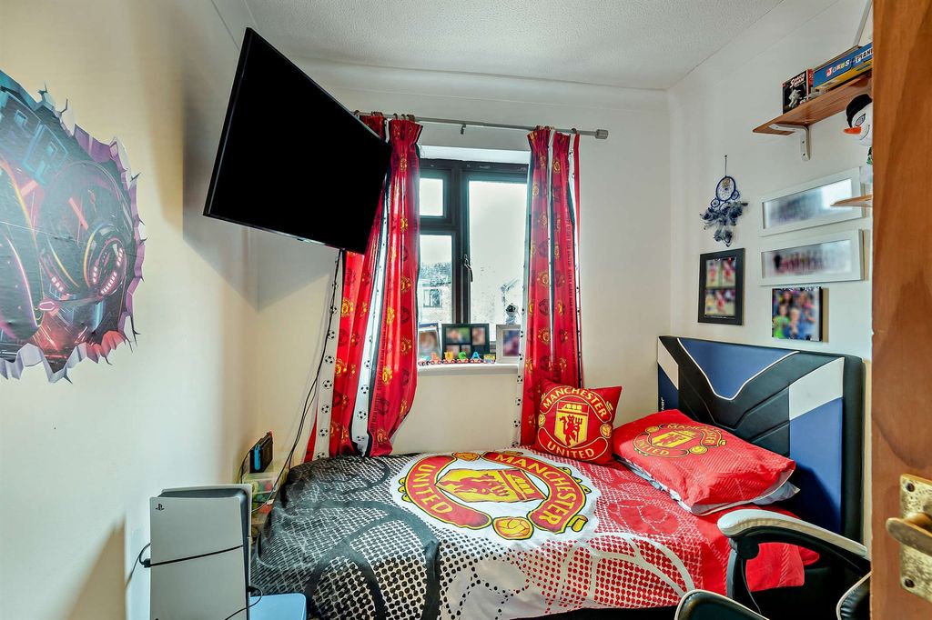 Additional image 11 of 4 bed semi-detached house for saleButtercup Close, Stamford PE9