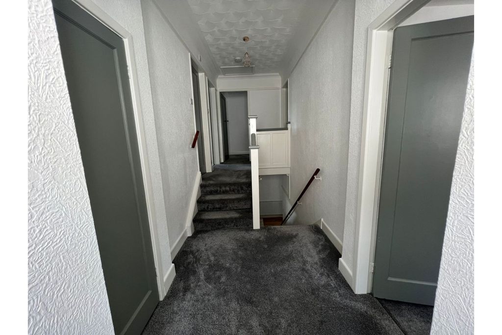 Additional image 14 of 4 bed semi-detached house for saleSpencefield Lane, Leicester LE5