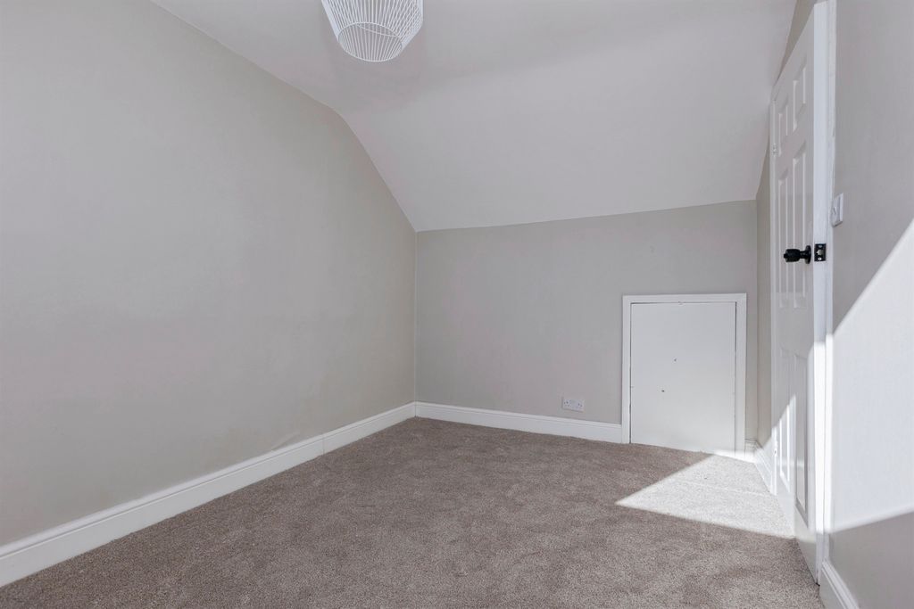 Additional image 9 of 4 bed semi-detached house for saleLoughborough Road, Birstall, Leicester LE4