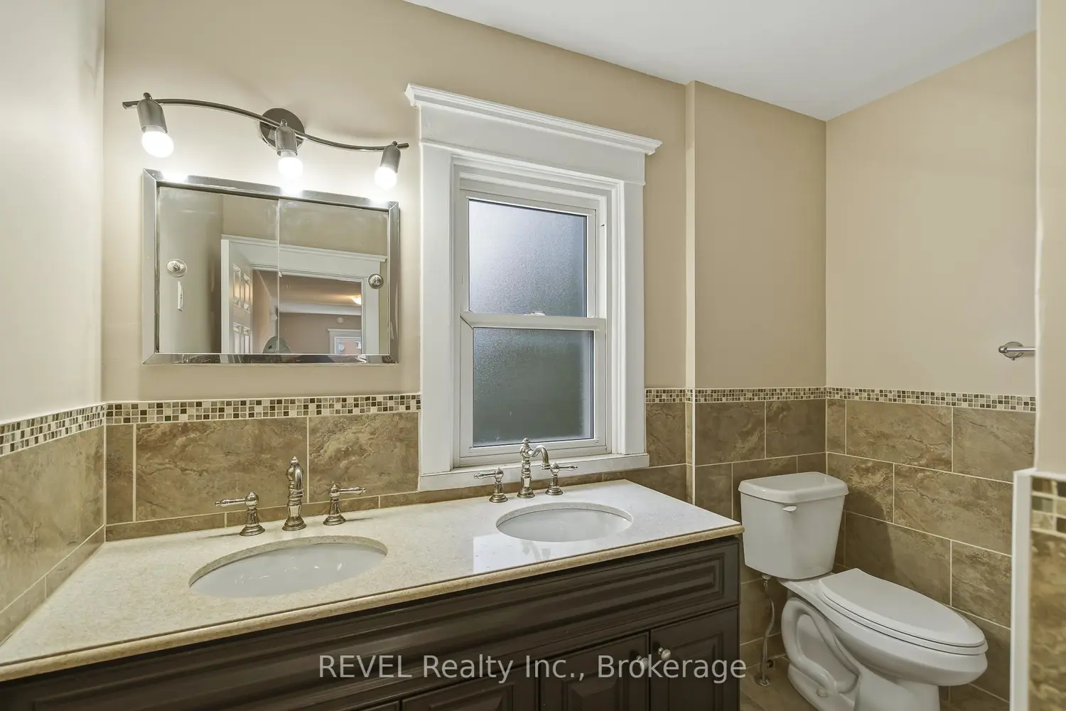 Additional image 16 of 184 Queenston Street