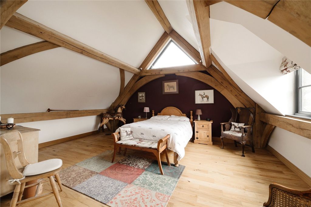Additional image 9 of 3 bed country house for saleWinterbourne Bassett, Swindon, Wiltshire SN4
