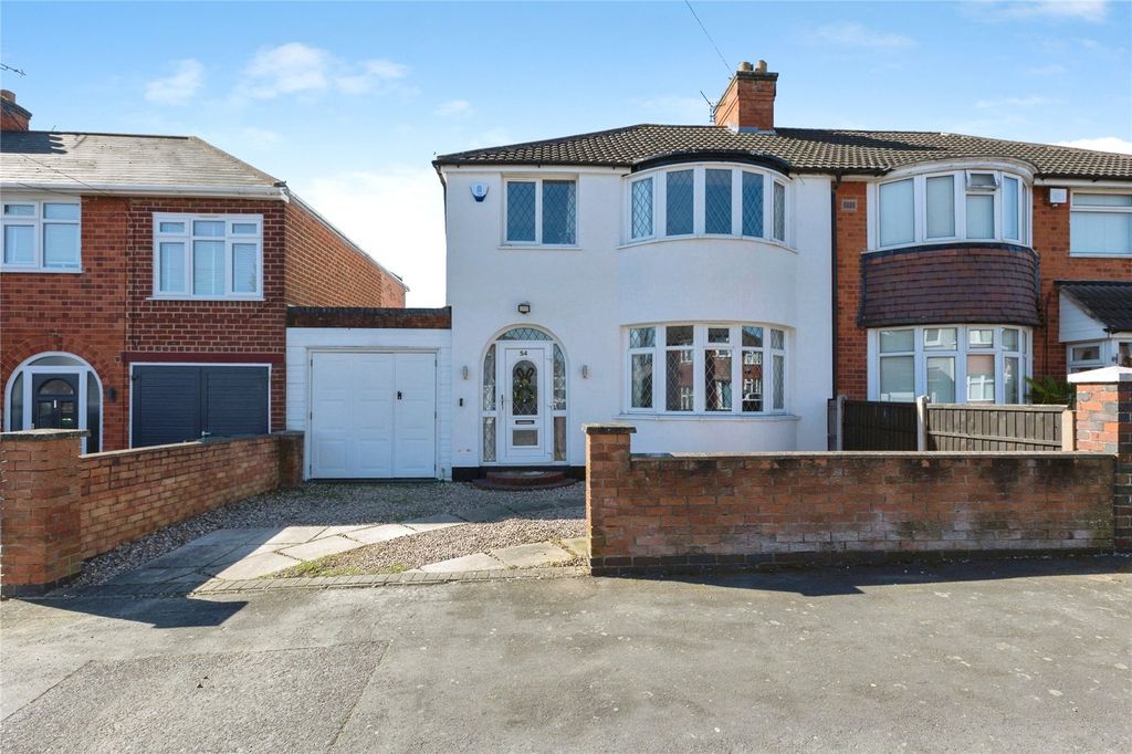 3 bed semi-detached house for saleKirkland Road, Braunstone Town, Leicester LE3