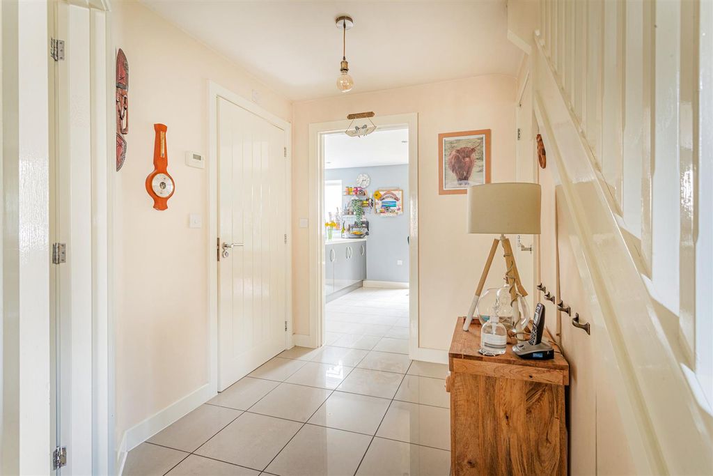 4 bed detached house for saleThe Stoneworks, Neston, Corsham SN13 photo 5