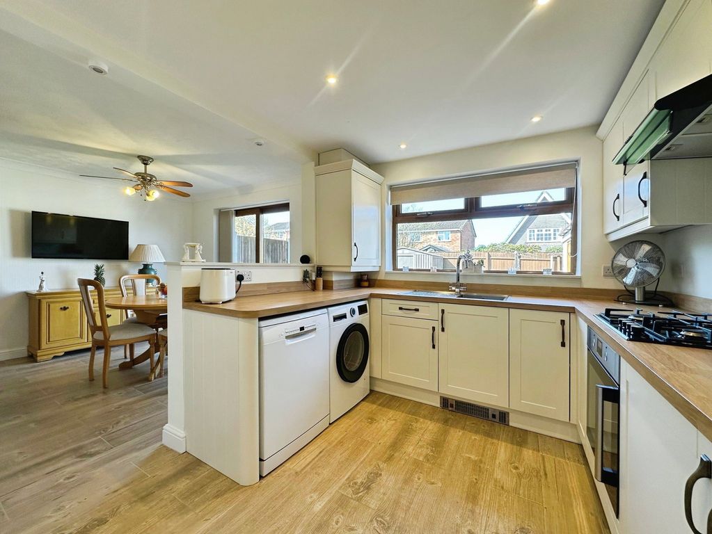 Additional image 7 of 4 bed detached house for saleRichmond Drive, Perton, Perton, Wolverhampton WV6