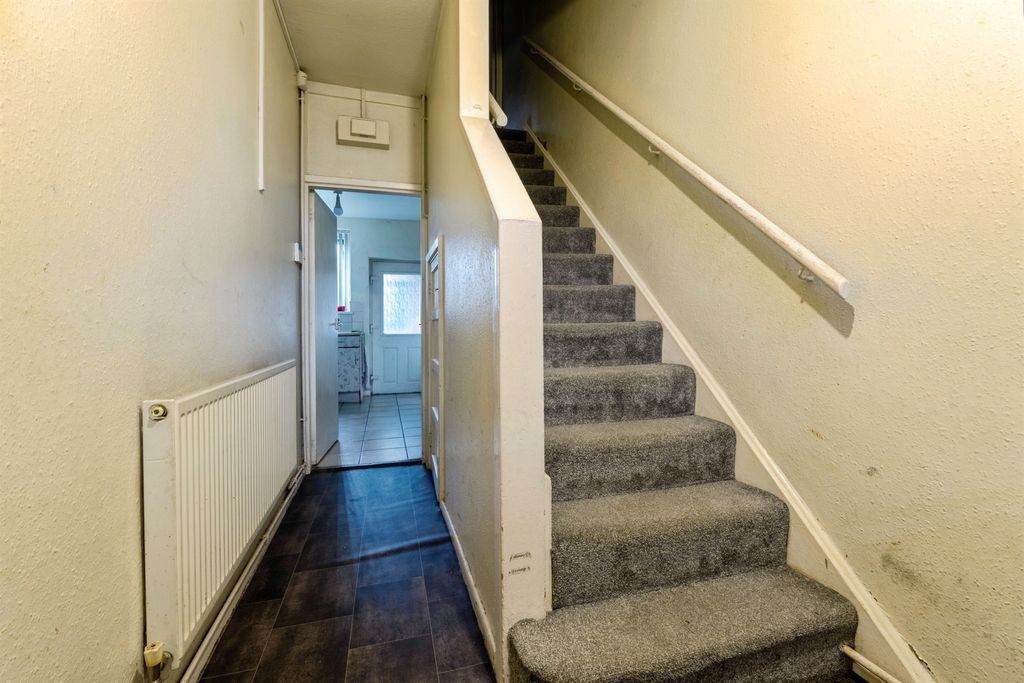 Additional image 9 of 3 bed semi-detached house for saleNew Parks Boulevard, Leicester LE3