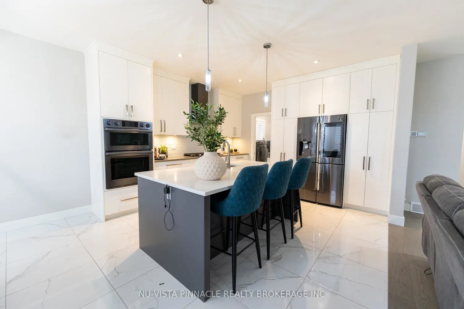 Additional image 6 of 3354 Mersea Street