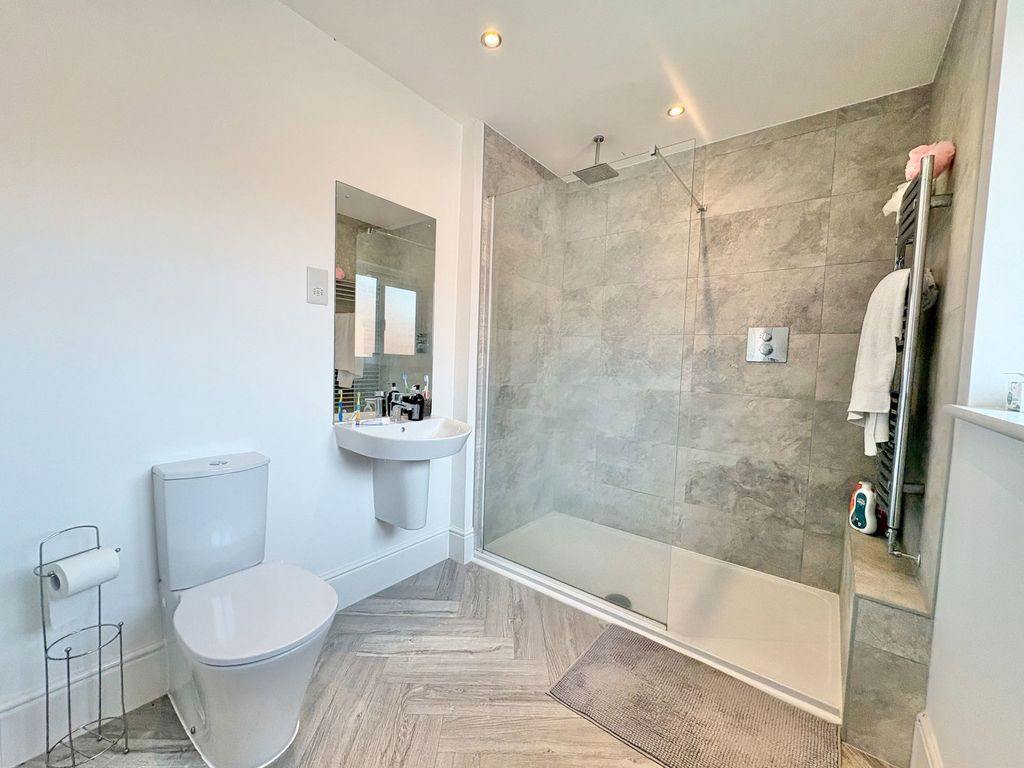 Additional image 18 of 4 bed detached house for saleHopton Close, Amington, Tamworth B77