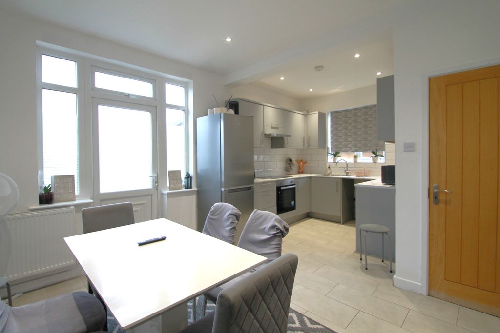 Additional image 2 of 3 bed detached house for saleDumbleton Avenue, Rowley Fields, Leicester LE3