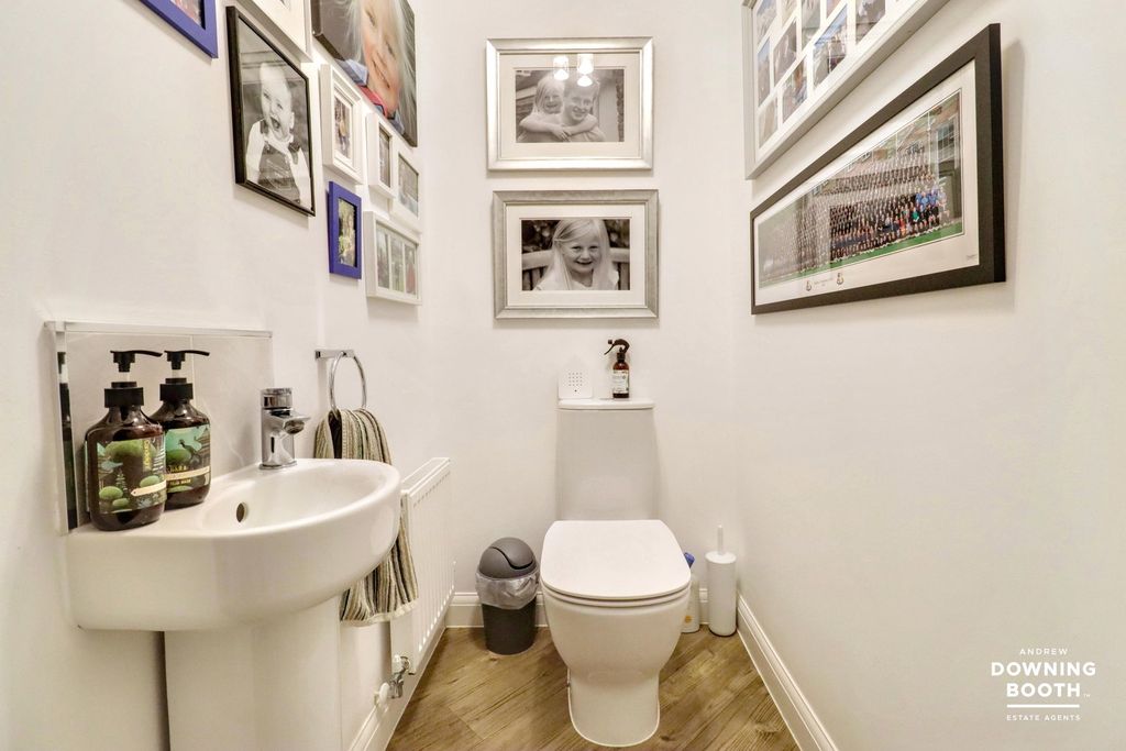 Additional image 14 of 3 bed detached house for saleTaylor Way, Lichfield WS13