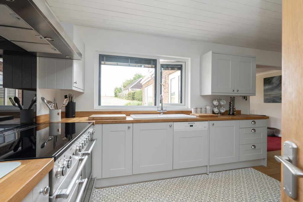 Additional image 11 of 4 bed detached house for saleMain Street, Belmesthorpe, Stamford, Lincolnshire PE9