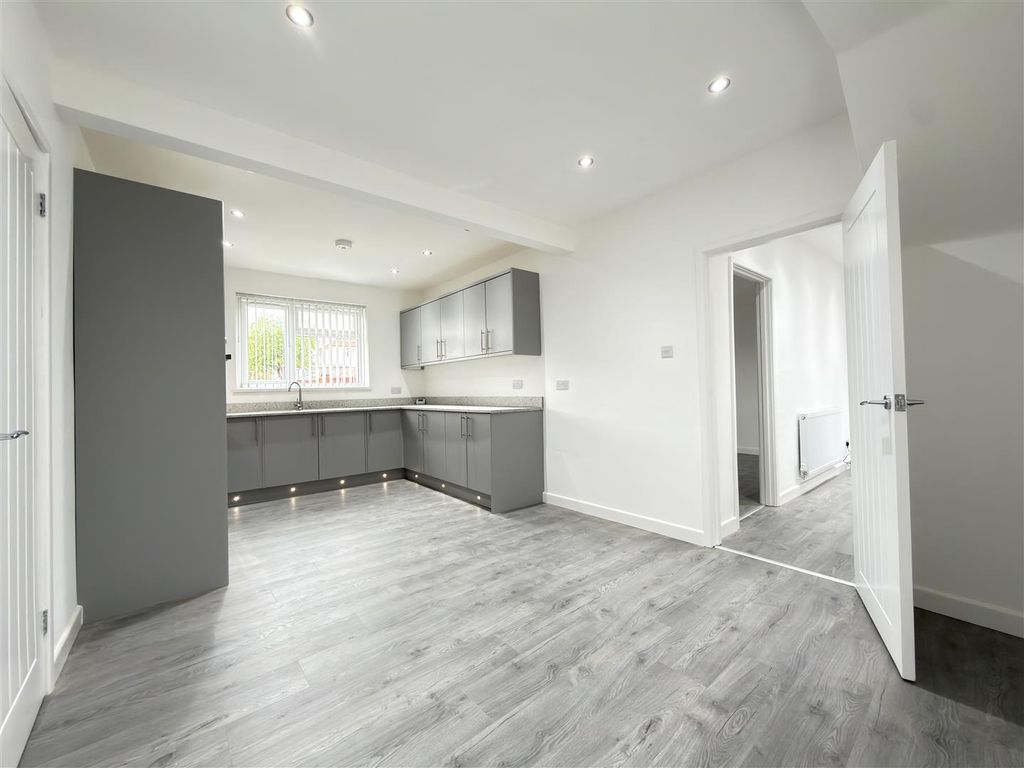 Additional image 4 of 3 bed semi-detached house for saleIngold Avenue, Leicester LE4