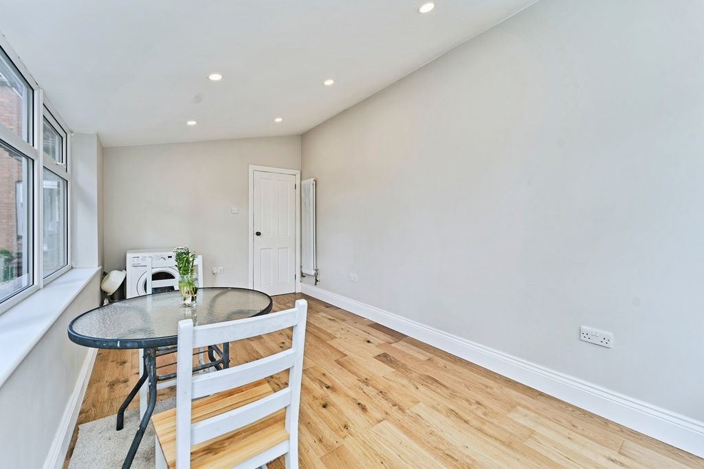 Additional image 11 of 3 bed semi-detached house for saleStation Street, Walsall, Staffordshire WS6