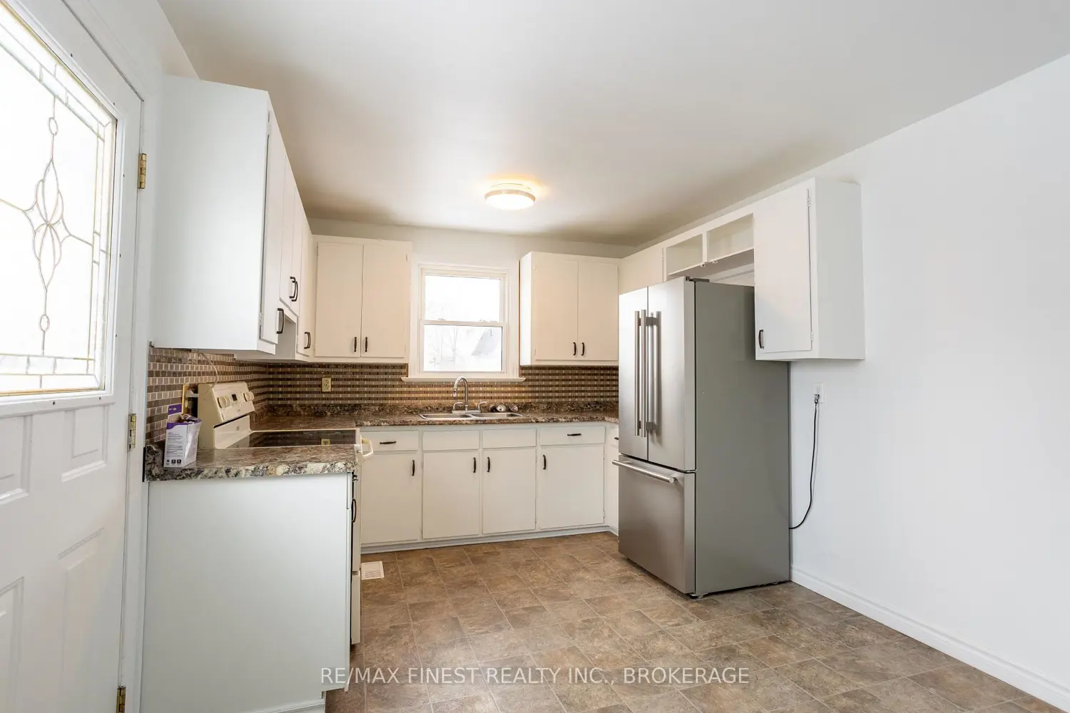 Additional image 4 of 559 Macdonnell Street