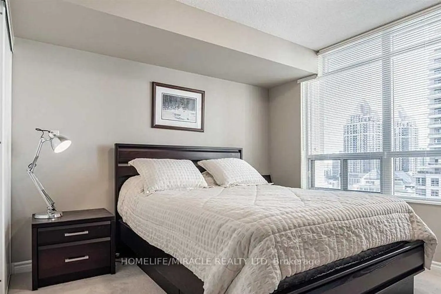 Additional image 11 of 3880 Duke Of York Boulevard 1401