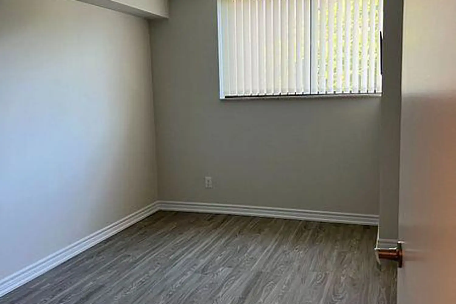Additional image 6 of 40 Baif Boulevard 311